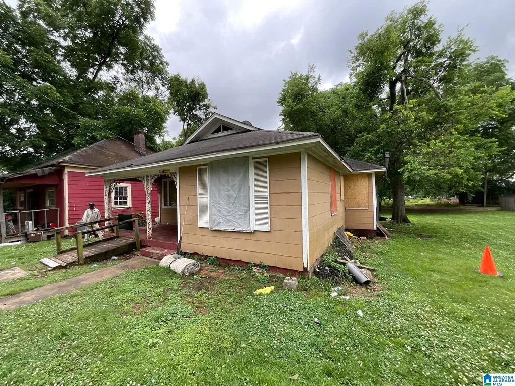 834 42nd Place Birmingham AL 35212