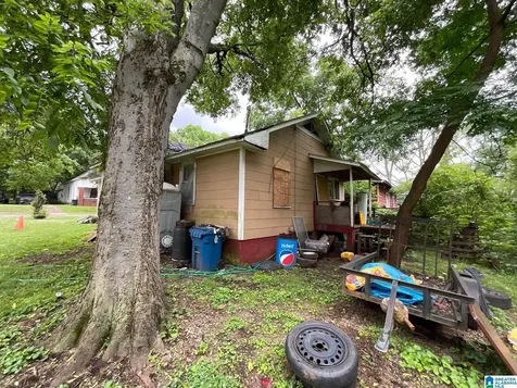 834 42nd Place Birmingham AL 35212