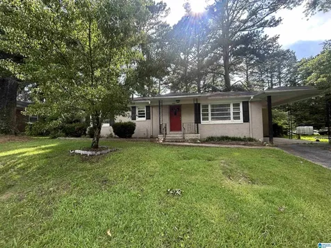 1744 2nd Street NE Center Point AL 35215