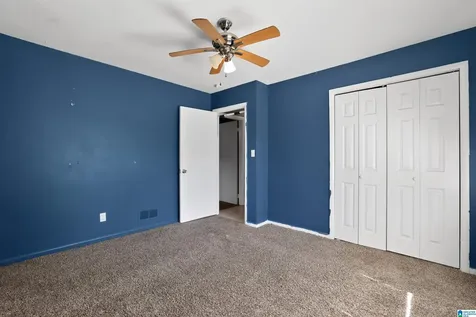 1744 2nd Street NE Center Point AL 35215