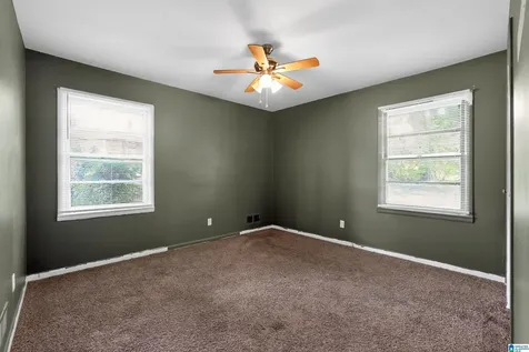 1744 2nd Street NE Center Point AL 35215