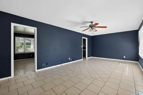 1744 2nd Street NE Center Point AL 35215