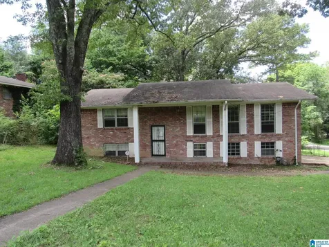 1660 3rd Street NW Center Point AL 35215