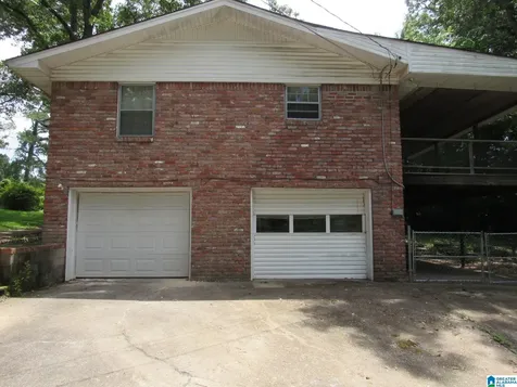1660 3rd Street NW Center Point AL 35215