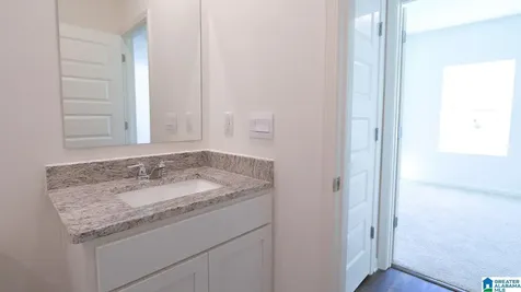 301 Creek Bend Lane Alabaster AL 35007