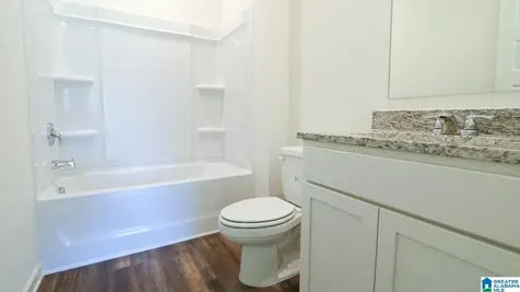 301 Creek Bend Lane Alabaster AL 35007