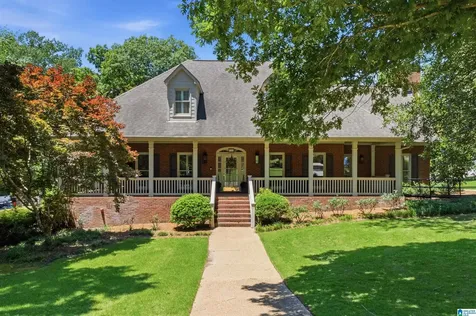 1741 Indian Creek Drive Vestavia Hills AL 35243
