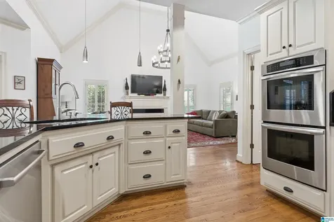 1741 Indian Creek Drive Vestavia Hills AL 35243