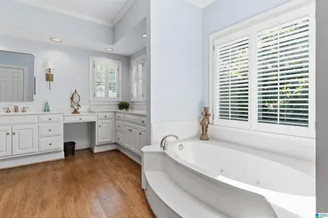1741 Indian Creek Drive Vestavia Hills AL 35243