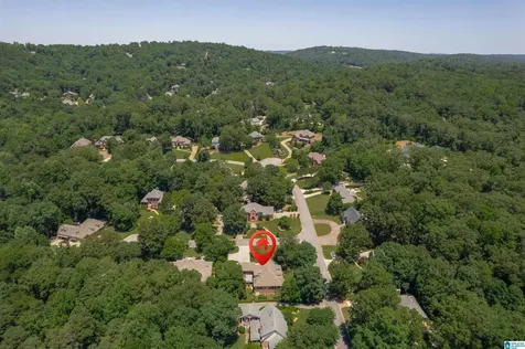 1741 Indian Creek Drive Vestavia Hills AL 35243