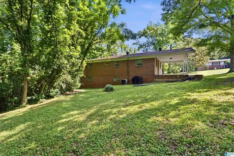 5321 Highland Avenue Adamsville AL 35005