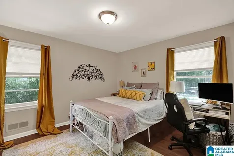 464 Park Terrace Hoover AL 35226