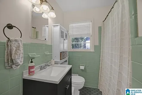 464 Park Terrace Hoover AL 35226