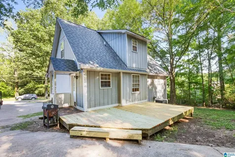 2220 Reed Road Center Point AL 35215