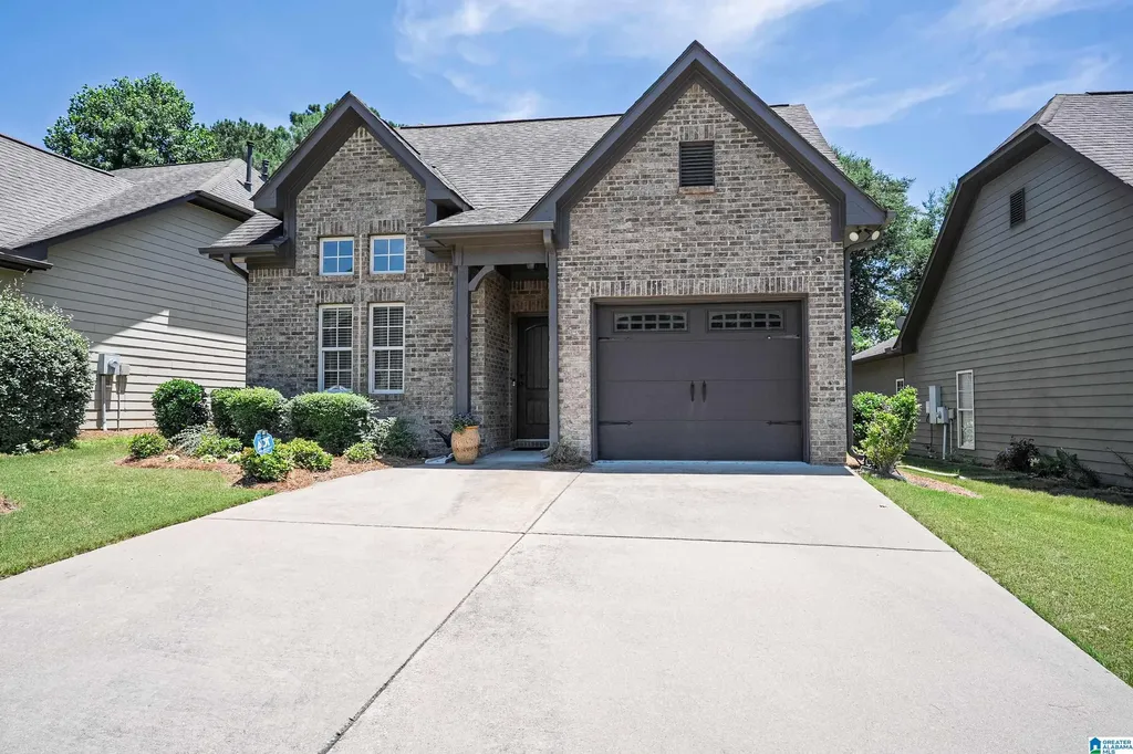 205 Kingston Court Birmingham AL 35211