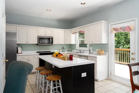 808 May Apple Court Hoover AL 35244