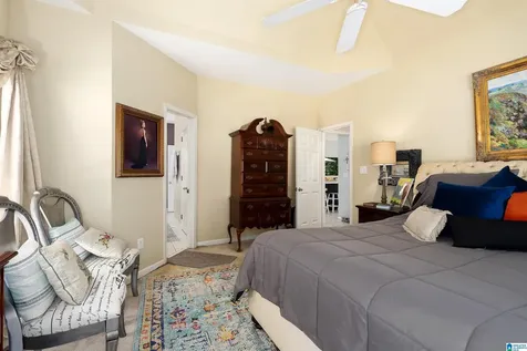 808 May Apple Court Hoover AL 35244