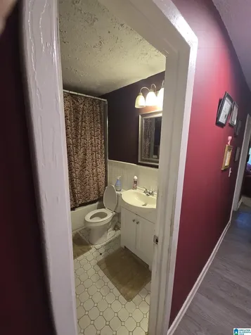 1520 SW 20th Place Birmingham AL 35211
