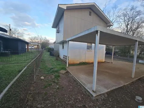 1520 SW 20th Place Birmingham AL 35211