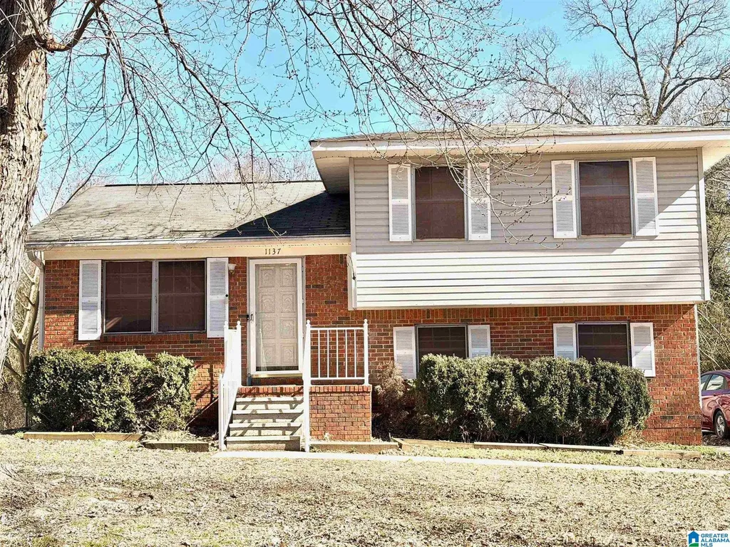 1137 7th Avenue Pleasant Grove AL 35127