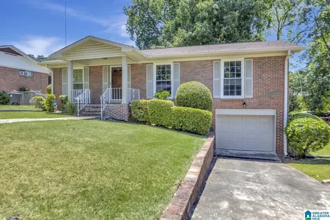 1517 SW Maple Avenue Birmingham AL 35211