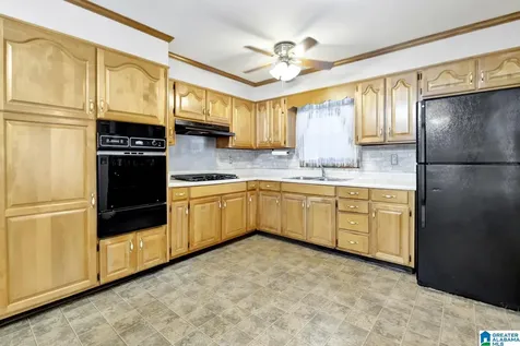 1517 SW Maple Avenue Birmingham AL 35211