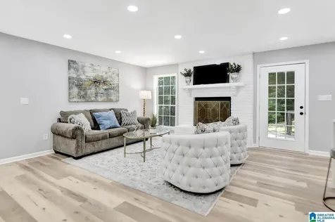 1036 Melissa Circle Leeds AL 35094