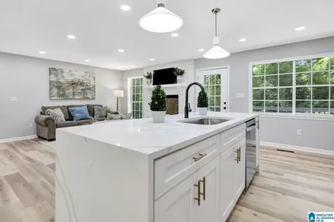 1036 Melissa Circle Leeds AL 35094