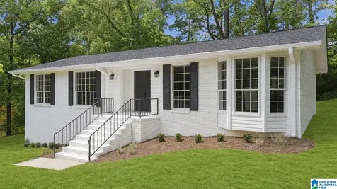 1036 Melissa Circle Leeds AL 35094