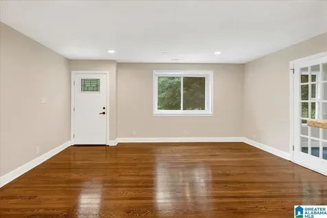 220 25th Avenue NE Center Point AL 35215
