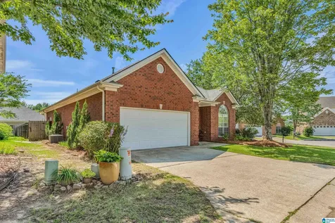1012 Castlemaine Way Birmingham AL 35226