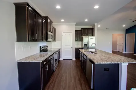 1068 Aronimink Drive Calera AL 35040