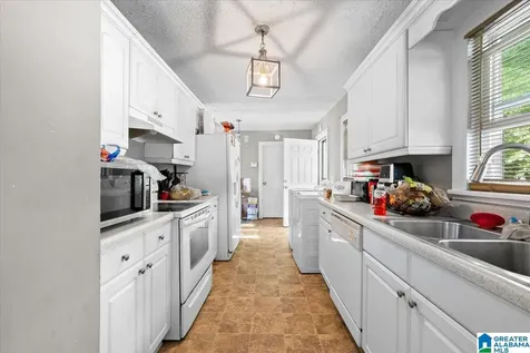 939 Shelton Street Birmingham AL 35215