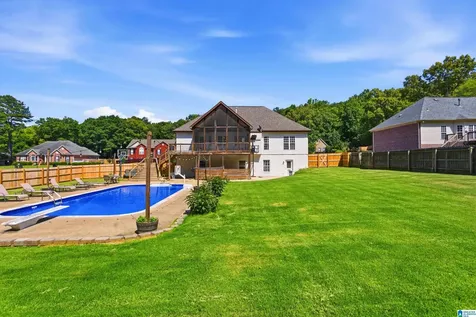 132 Oaklyn Hills Drive Chelsea AL 35043