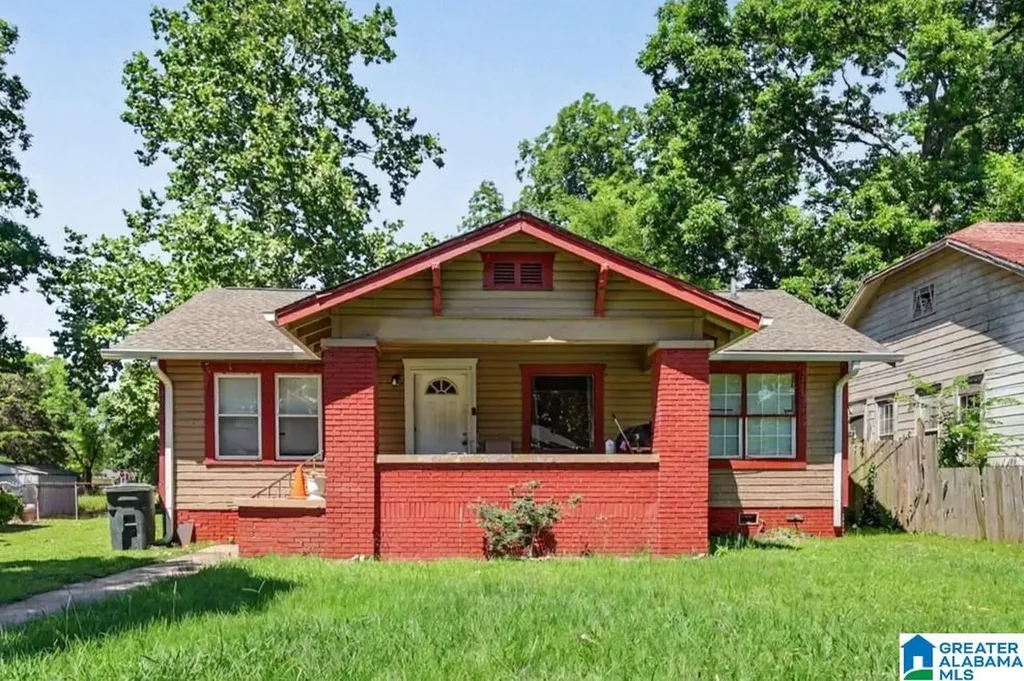 225 67th Place N Birmingham AL 35206