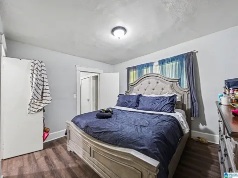 225 67th Place N Birmingham AL 35206