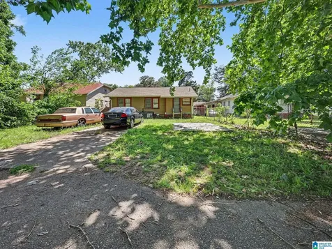225 67th Place N Birmingham AL 35206