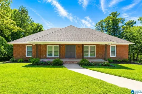 135 Kingsley Road Alabaster AL 35007