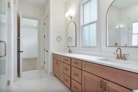 536 Preserve Way Hoover AL 35226