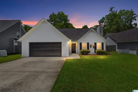 1414 Timber Circle Helena AL 35080