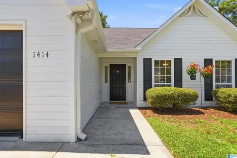 1414 Timber Circle Helena AL 35080
