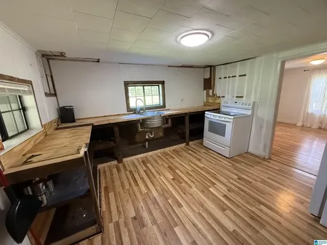 686 Tanyard Hill Road Sylacauga AL 35151