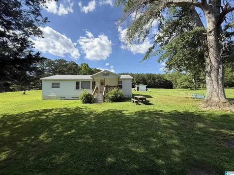 686 Tanyard Hill Road Sylacauga AL 35151