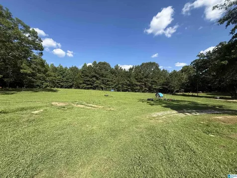 686 Tanyard Hill Road Sylacauga AL 35151