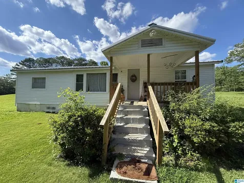 686 Tanyard Hill Road Sylacauga AL 35151