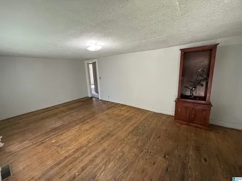 686 Tanyard Hill Road Sylacauga AL 35151