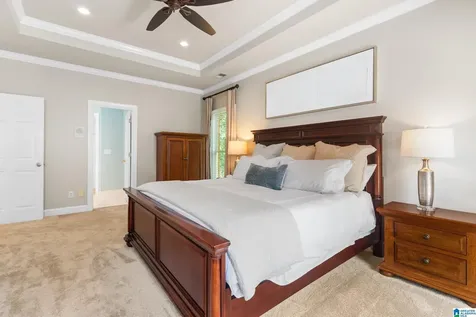 2406 Taralane Trail Vestavia Hills AL 35216