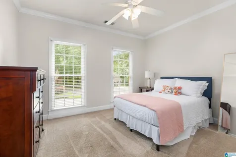 2406 Taralane Trail Vestavia Hills AL 35216