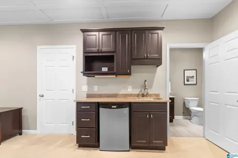 2406 Taralane Trail Vestavia Hills AL 35216