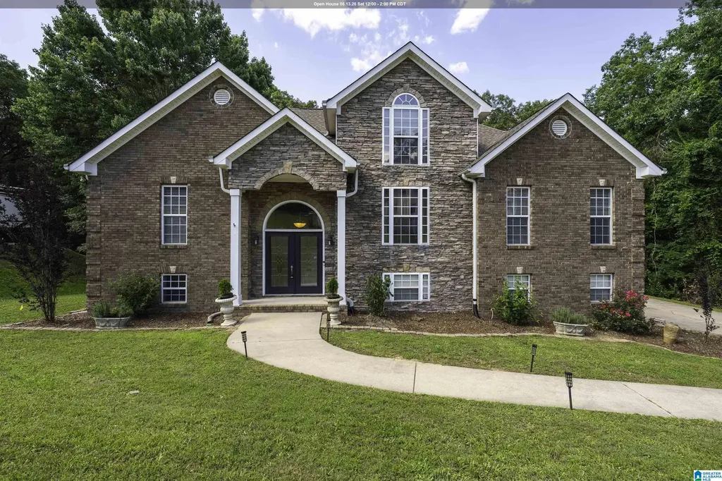 305 Forest Parkway Alabaster AL 35007
